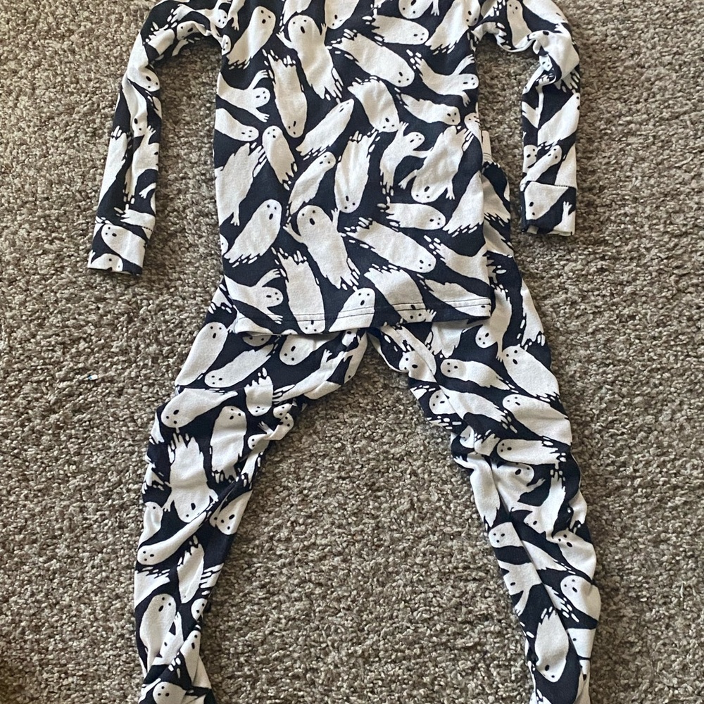 Cat & Jack Ghost Print Kids Pajamas - Black and White